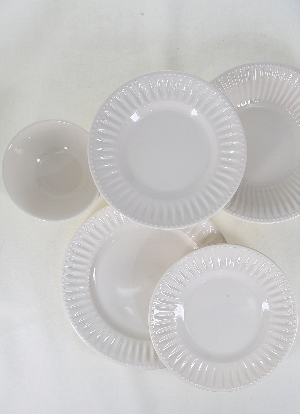 ASSIETTE à DESSERT EN FAÏENCEIVOIRE