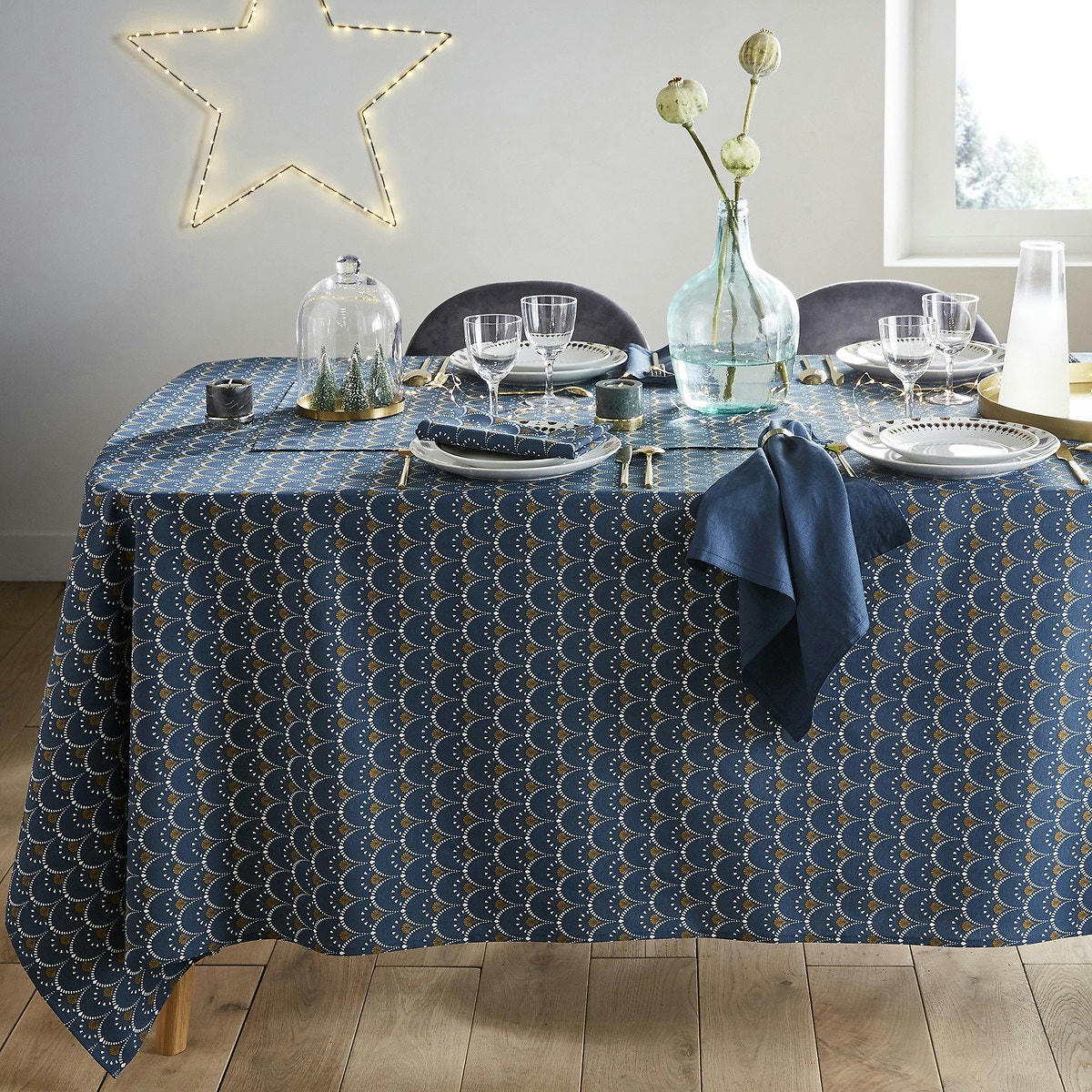 Nappe imprimée anti-taches Mina