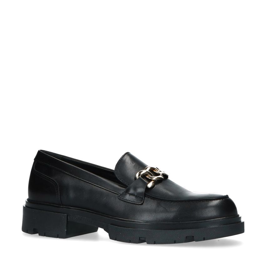 Manfield Zwart leren loafers met goudkleurige chain