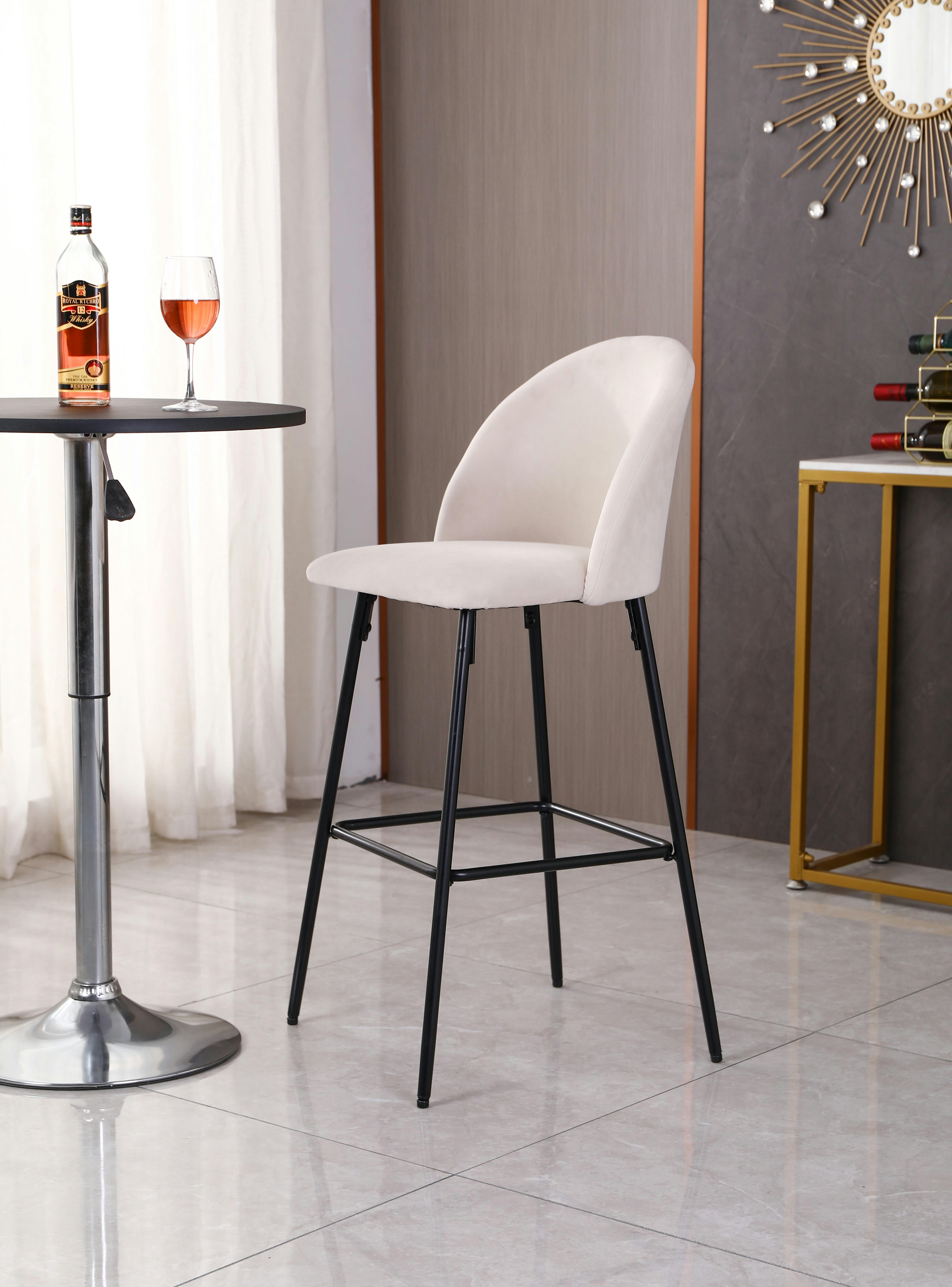 - Lot de 2 tabourets de bar en métal et tissu beige