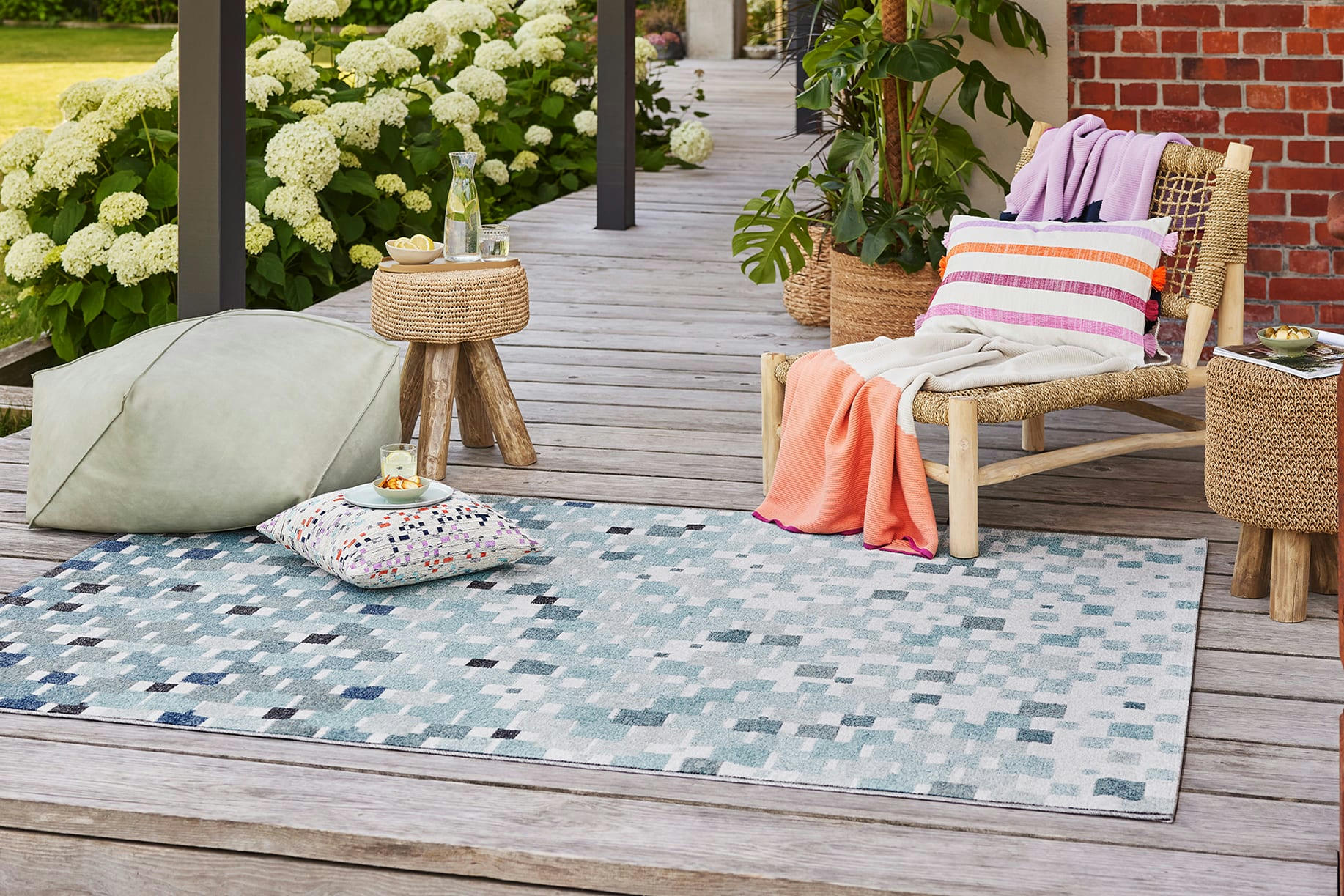 PACIFIC - Tapis intérieur/extérieur ras motif graphique bleu 200x290
