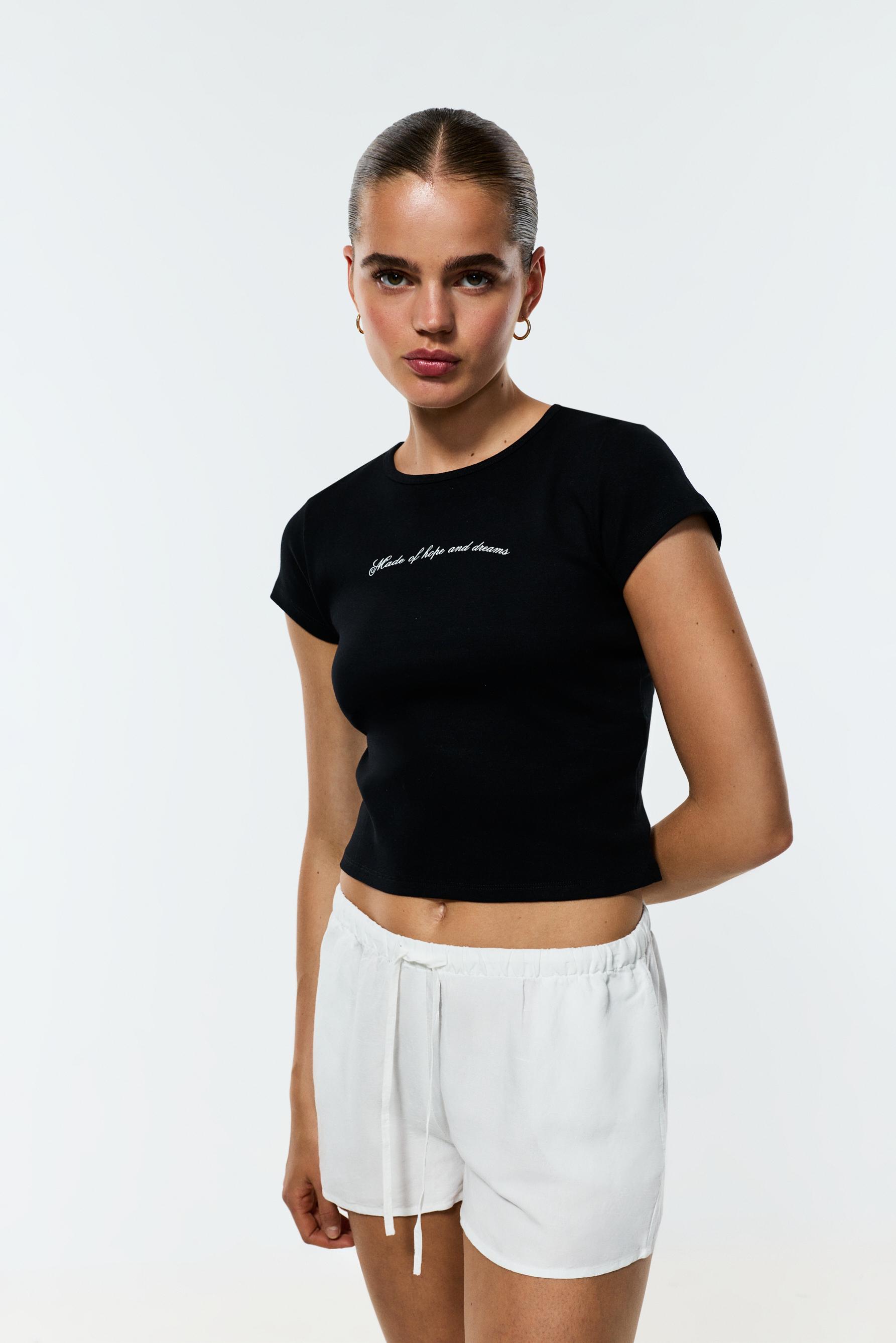 Camiseta cropped estampada