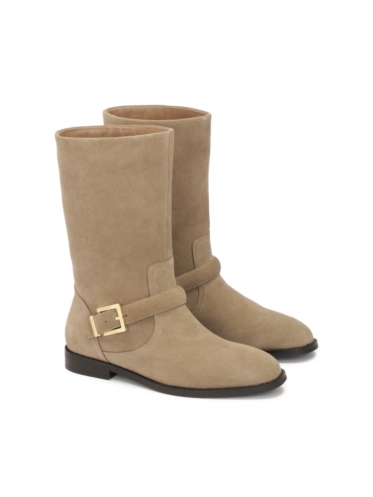 Suede boots with wide slip-on upper