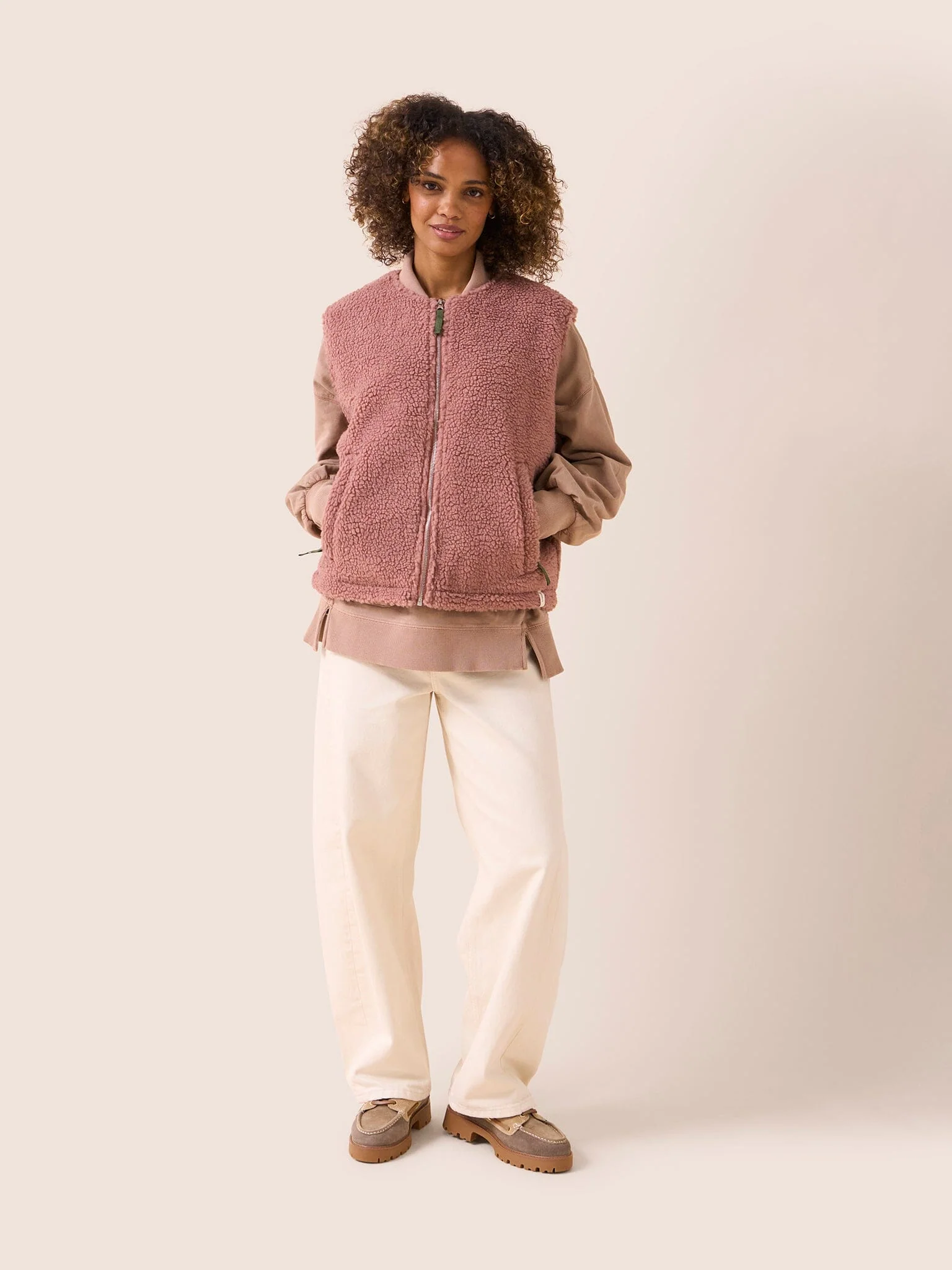 Harlem Recycled Fleece Gilet in Pink