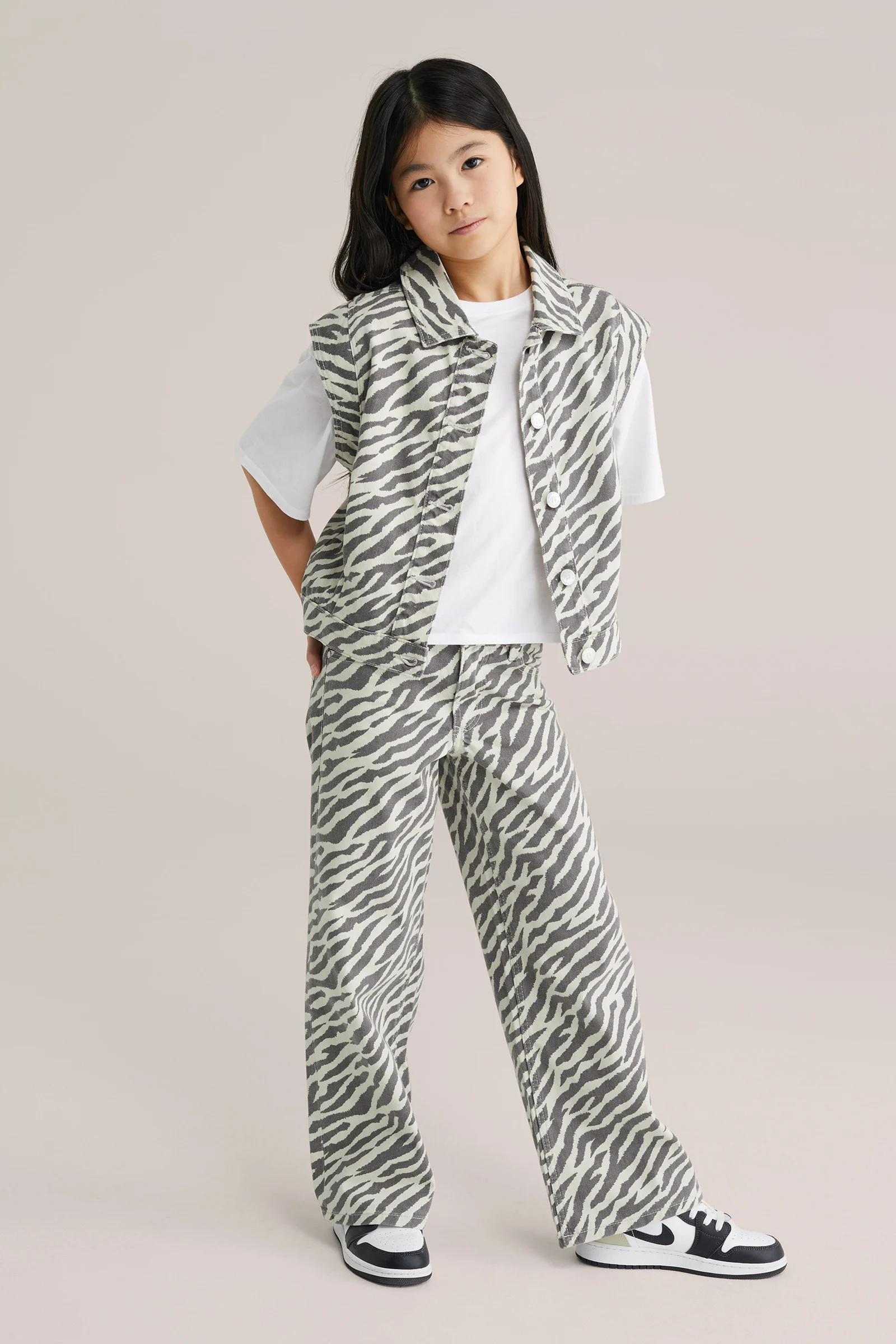 Meisje wide leg jeans met zebraprint