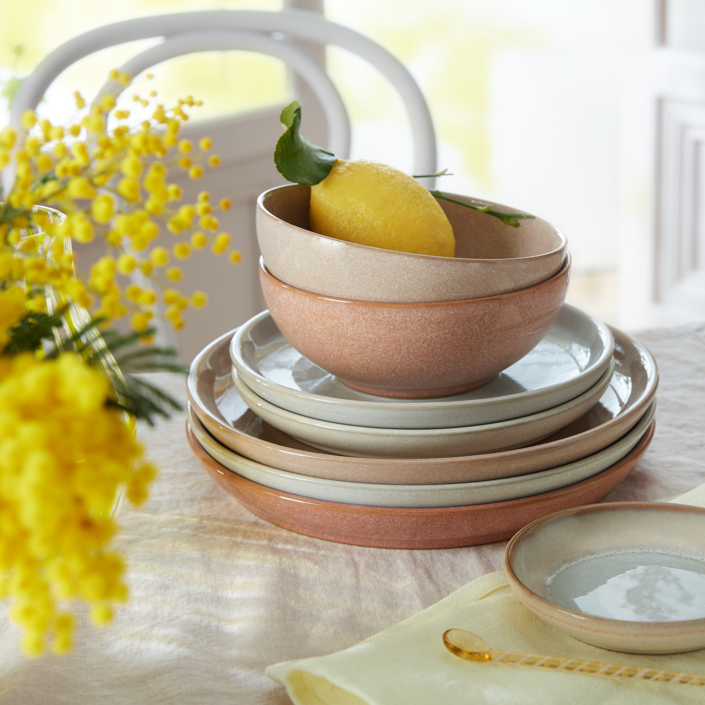 Quartz Rose 12 Piece Tableware Set