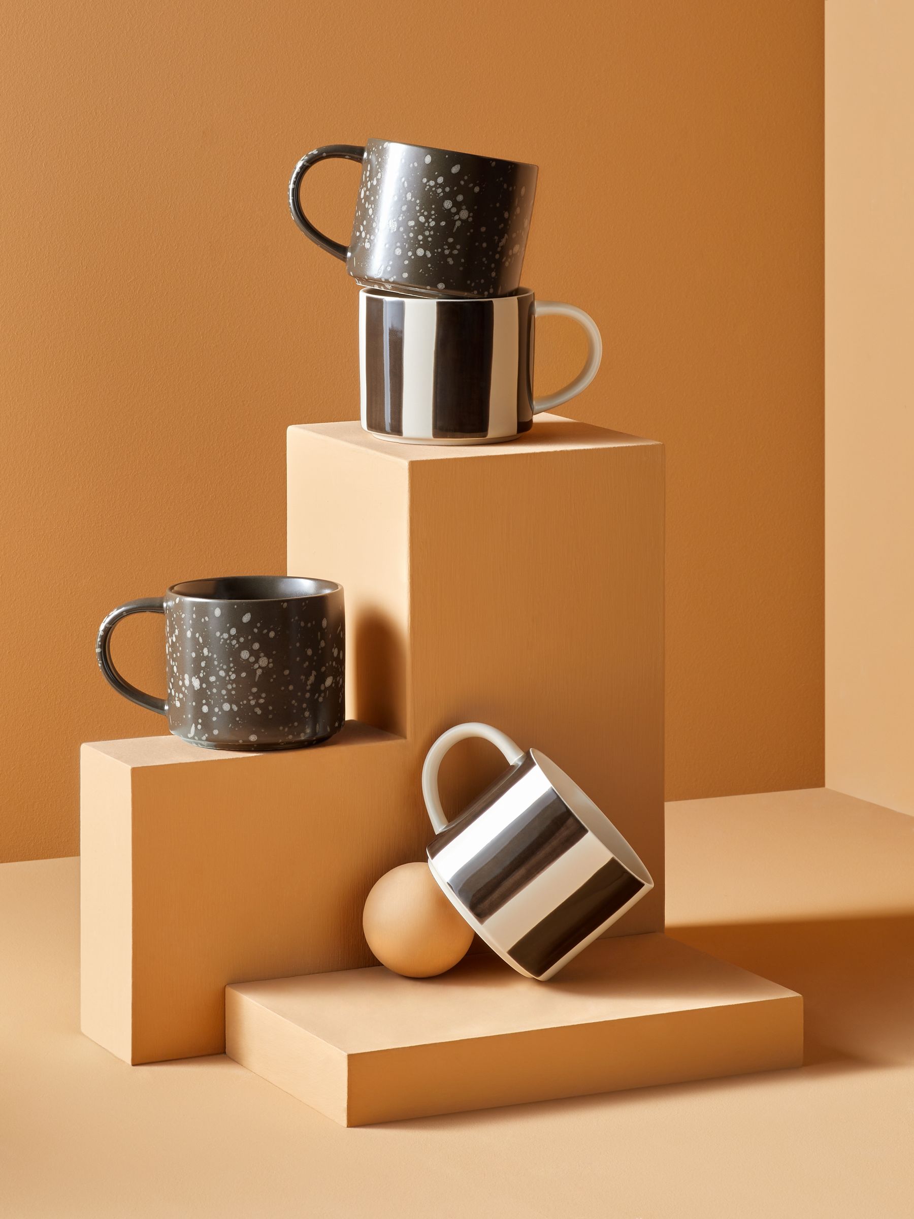 Set of 4 Jovi Hand Painted Stacking Mugs in Black/White