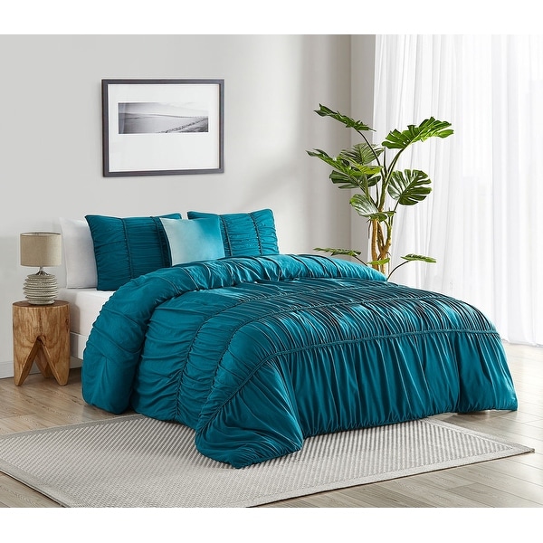DESIGN STUDIO Garment Washed Smocked Stripe Cable Braid Ultra Soft 4 PC Comforter Bedding Set - Teal color