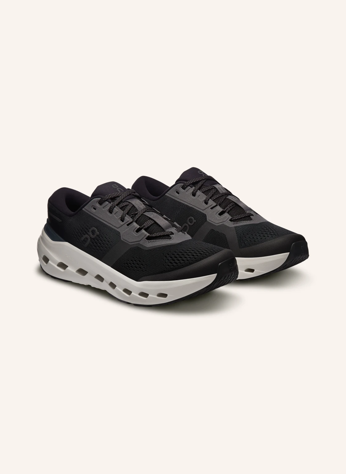 On Laufschuhe CLOUDRUNNER 3