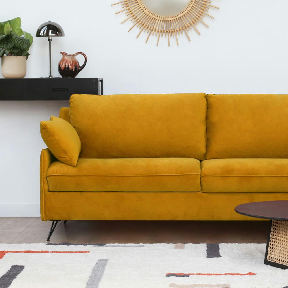 LUNERY - Canapé 4 places convertible en velours pieds épingles noirs jaune mout