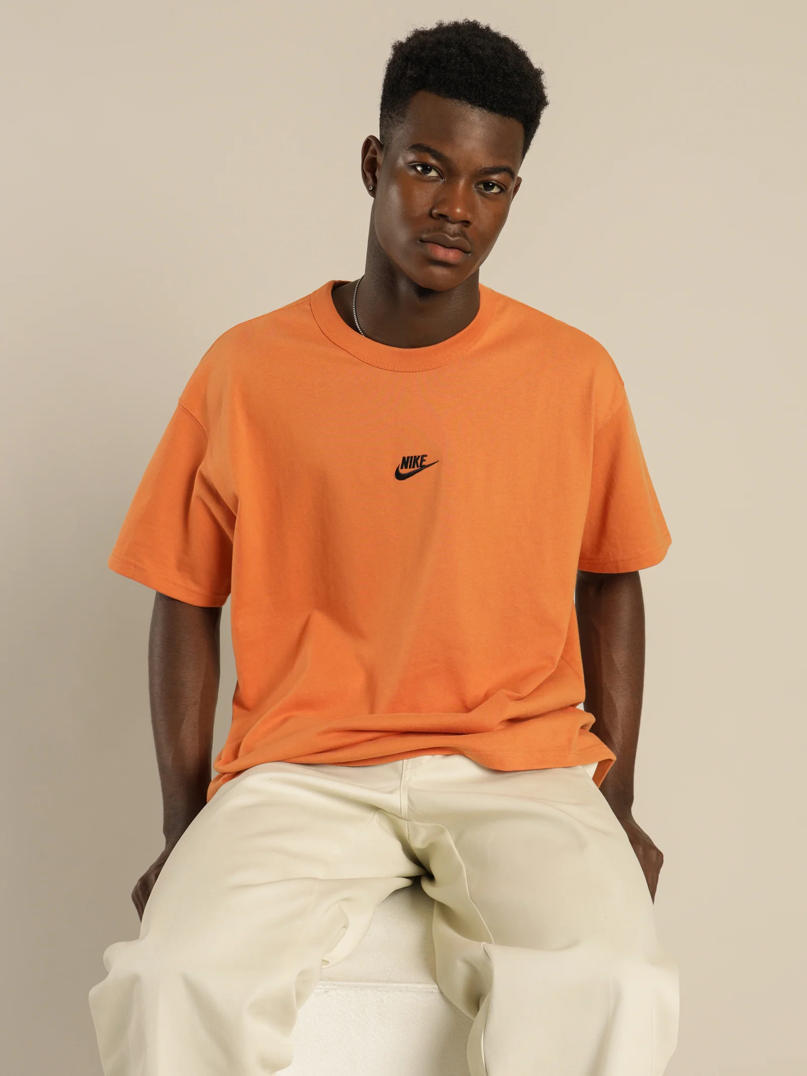Sportswear Premium Essentials T-Shirt