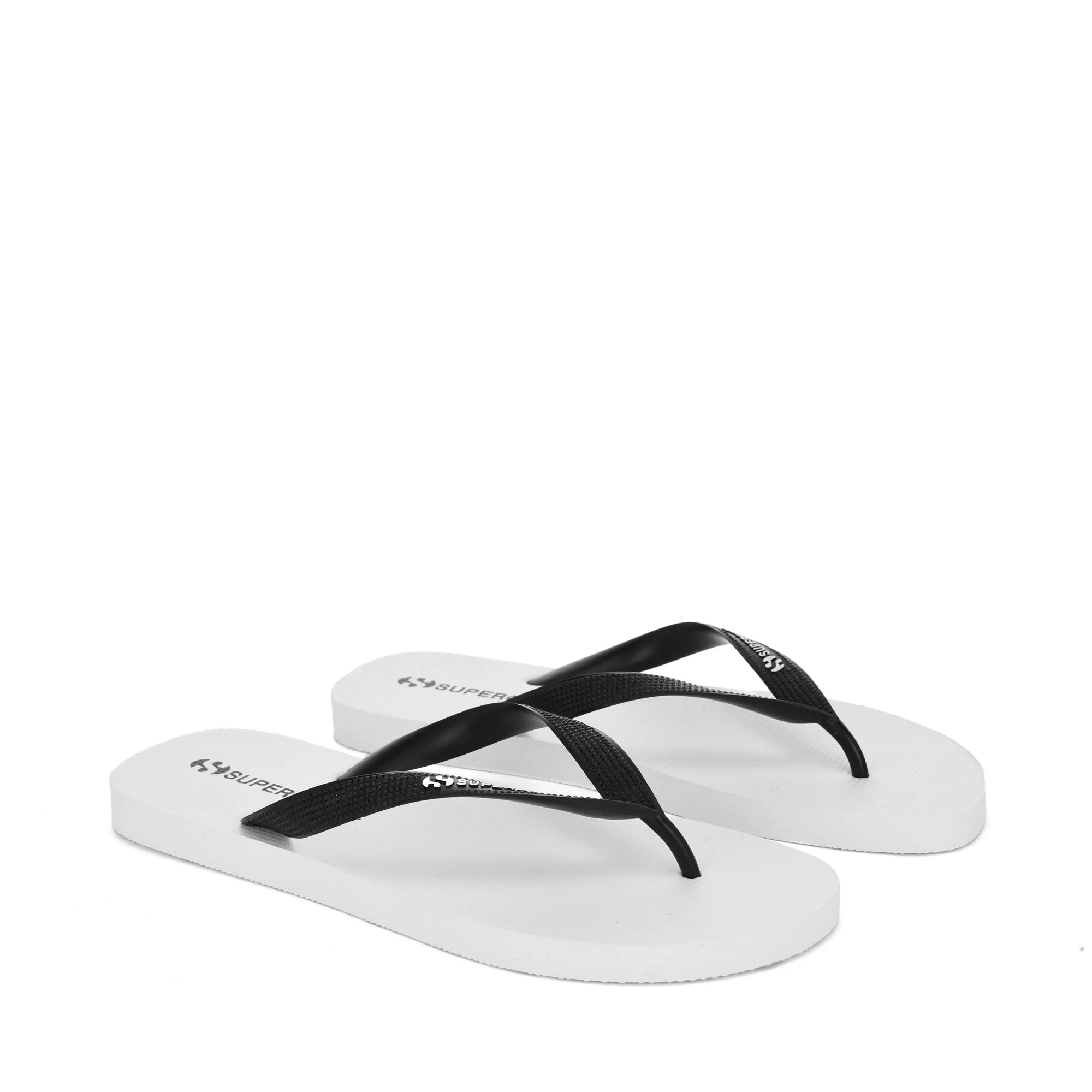 4121 FLIP FLOPS