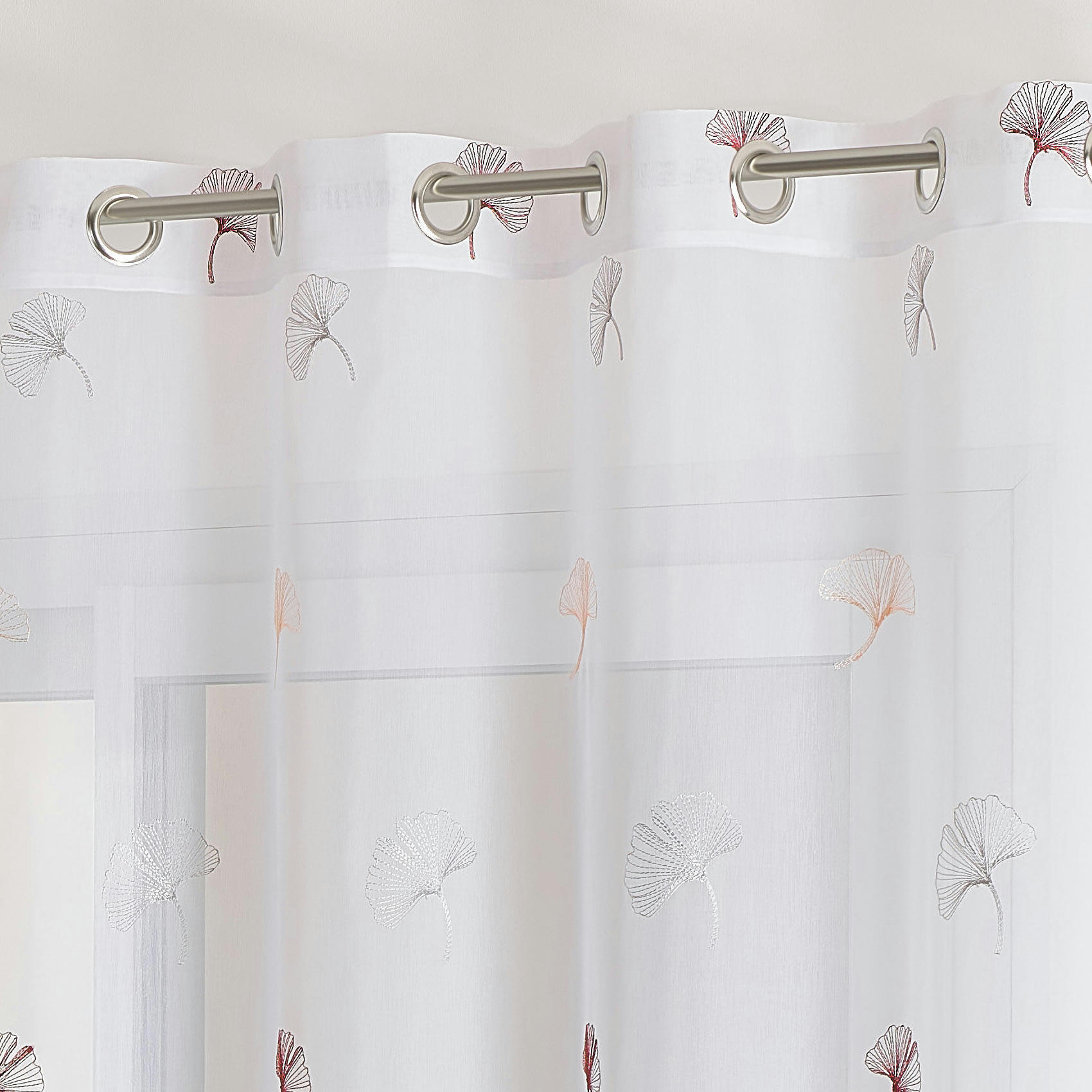 - Voilage fantaisie brodé feuilles de gingko