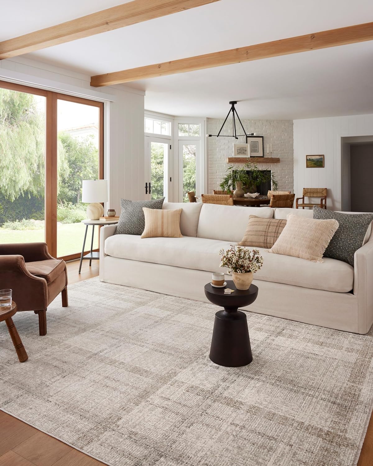Loloi Angela Rose Ember Collection EMB-04 Ivory/Multi 7'-10 x 10' Area Rug