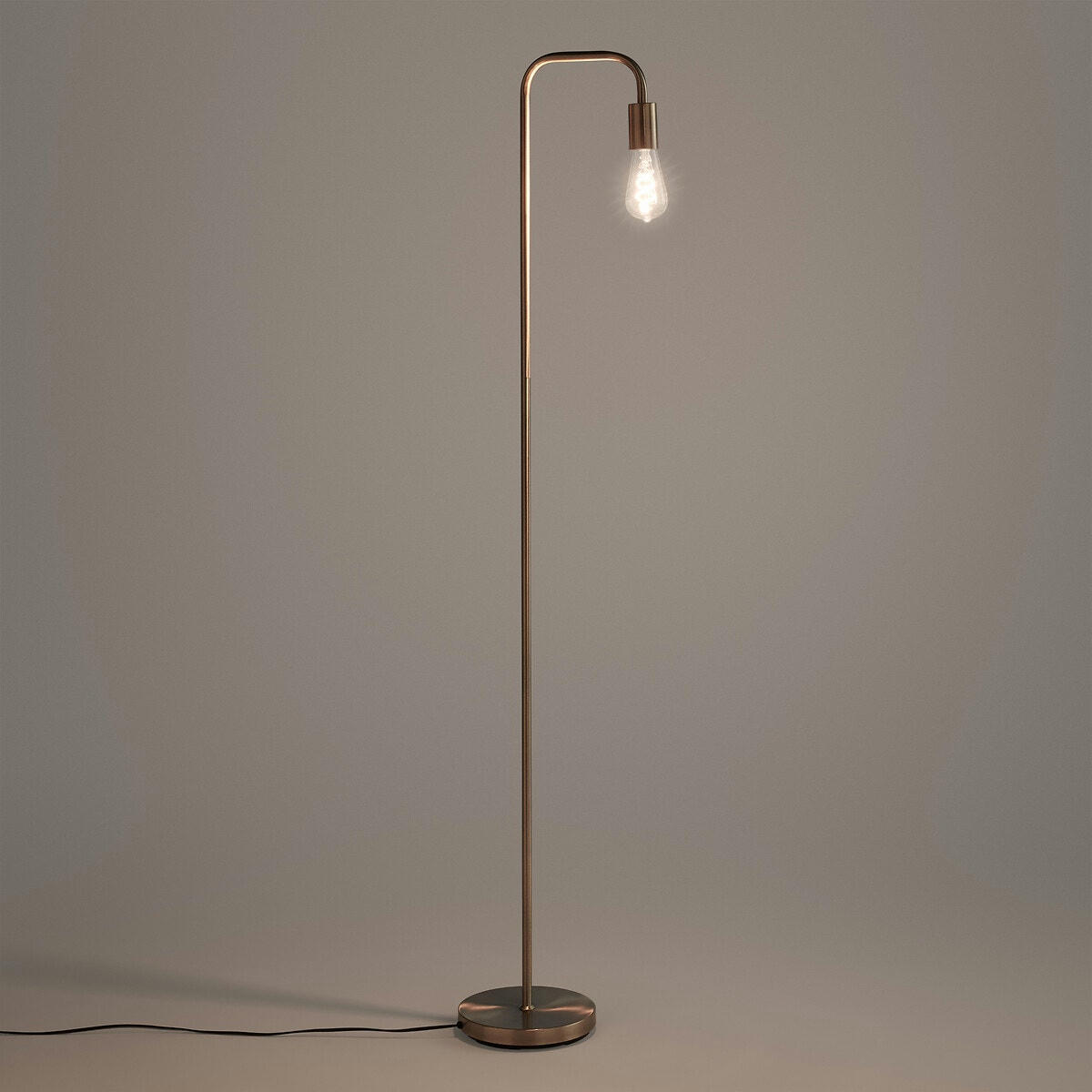 Lampadaire en métal fer, Hiba