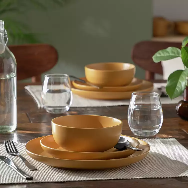 Habitat Matte Glaze 12 Piece Stoneware Dinner Set - Mustard