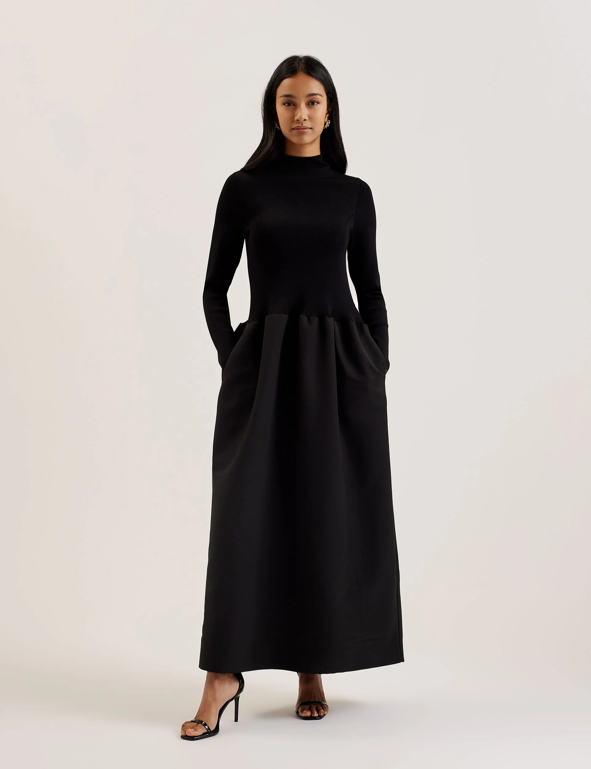 PYLIA | BLACK