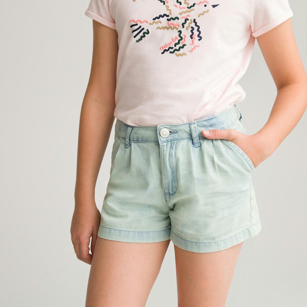 Short en denim léger