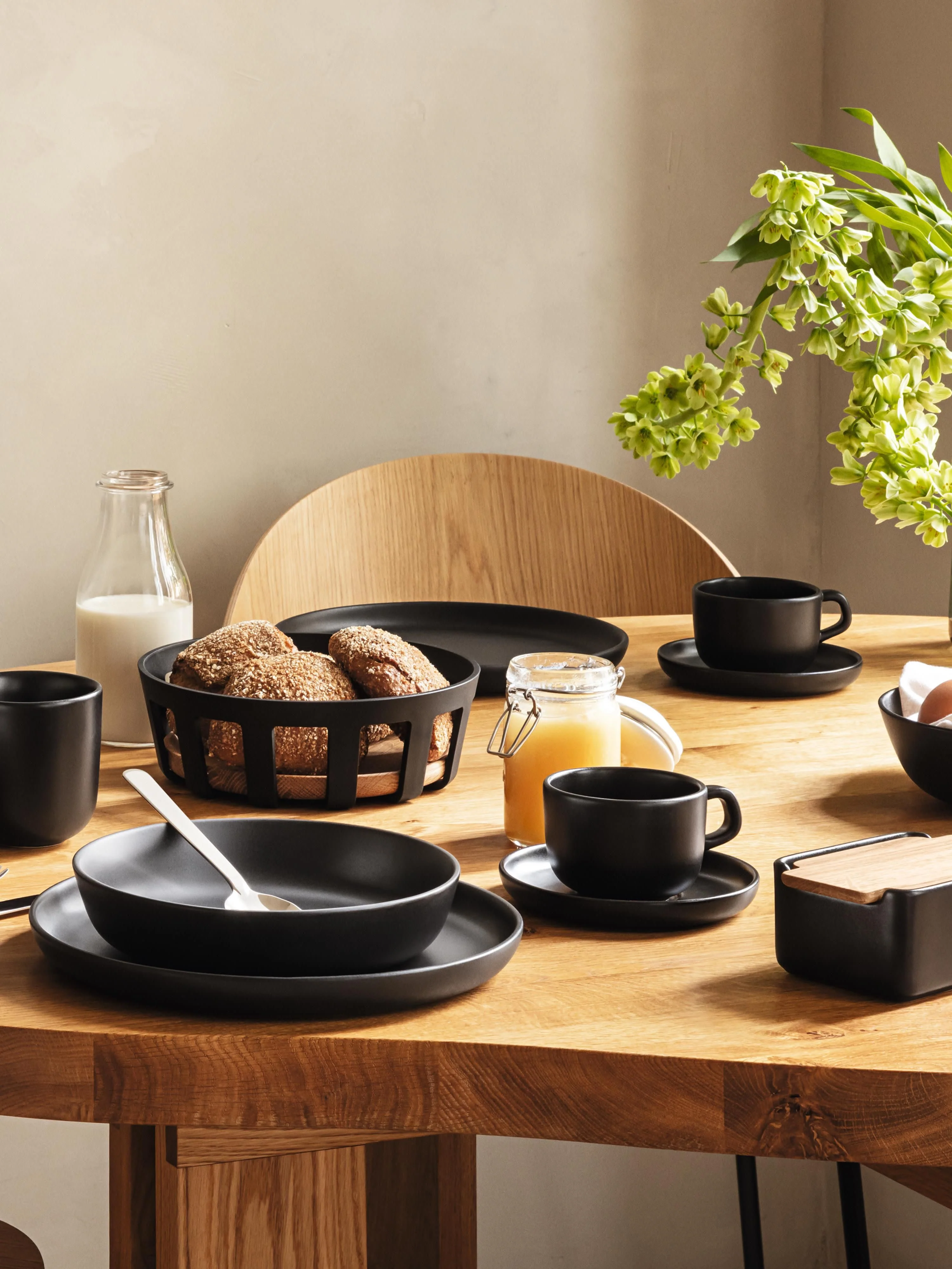 Kaffeetassen Nordic Kitchen mit Untertassen, 4er-Set