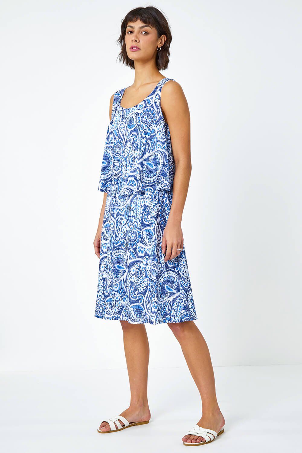 Roman Sleeveless Paisley Print Overlay Dress