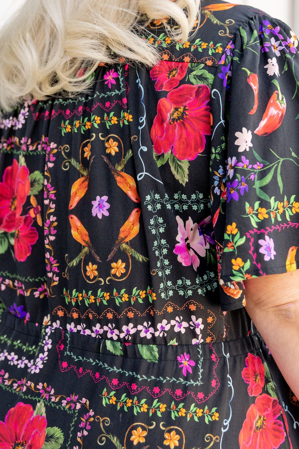 Bonnie Maxi Dress in Sweet Bee