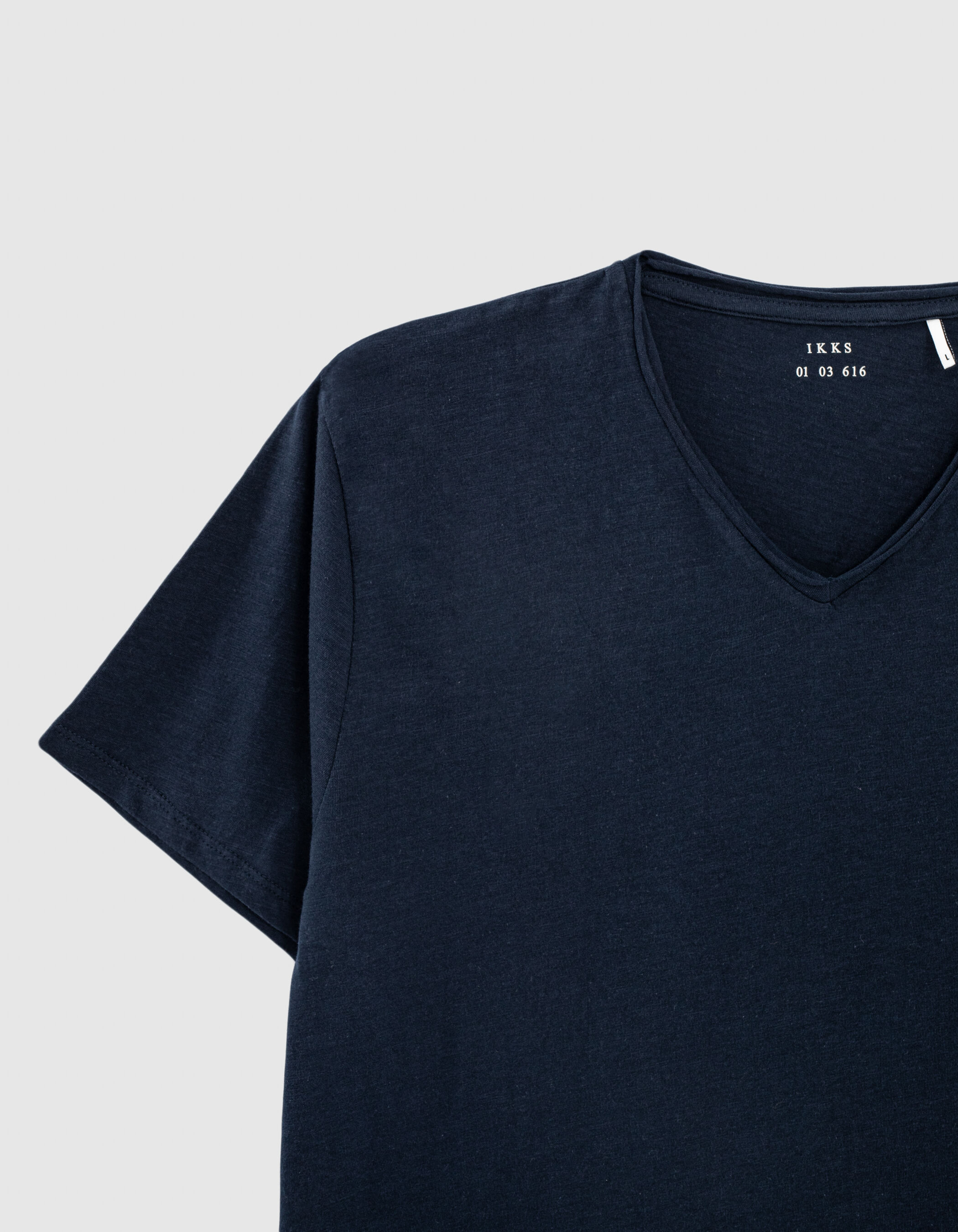 T-shirt L'Essentiel blanc col V Homme