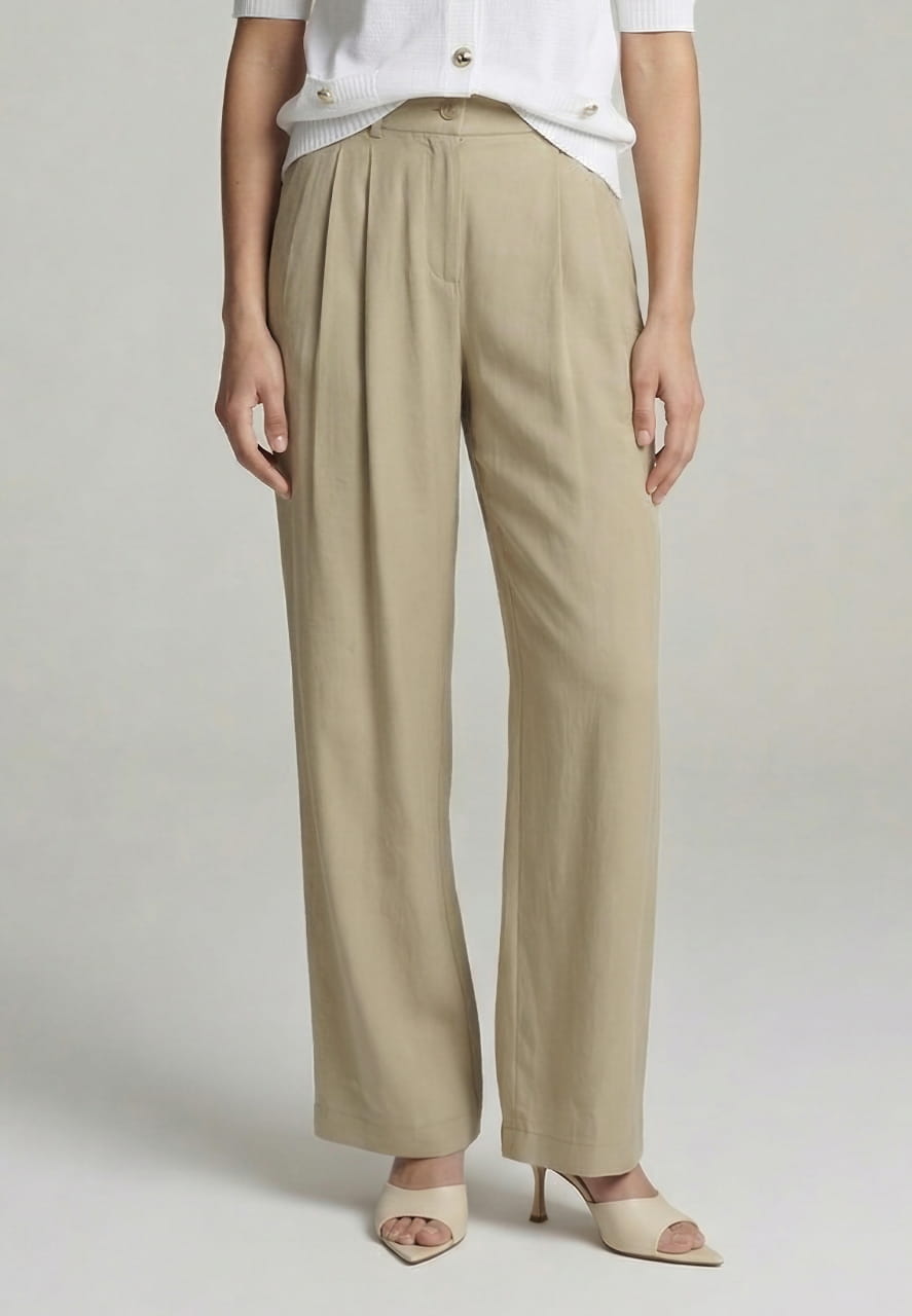 Bundfaltenhose aus Shiny Twill