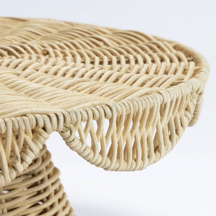 Habitat Scallop Cupcake Stand