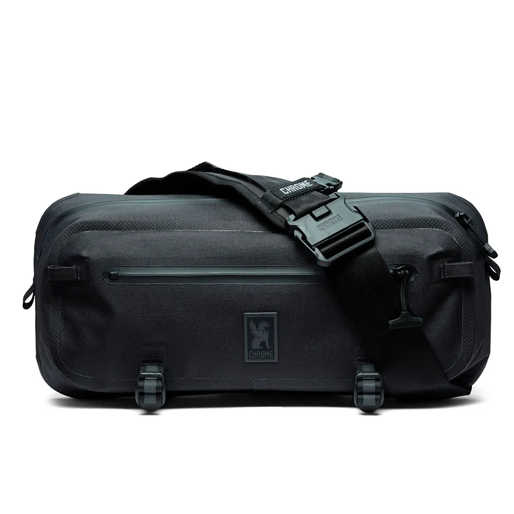Chrome Kadet WP messenger bag