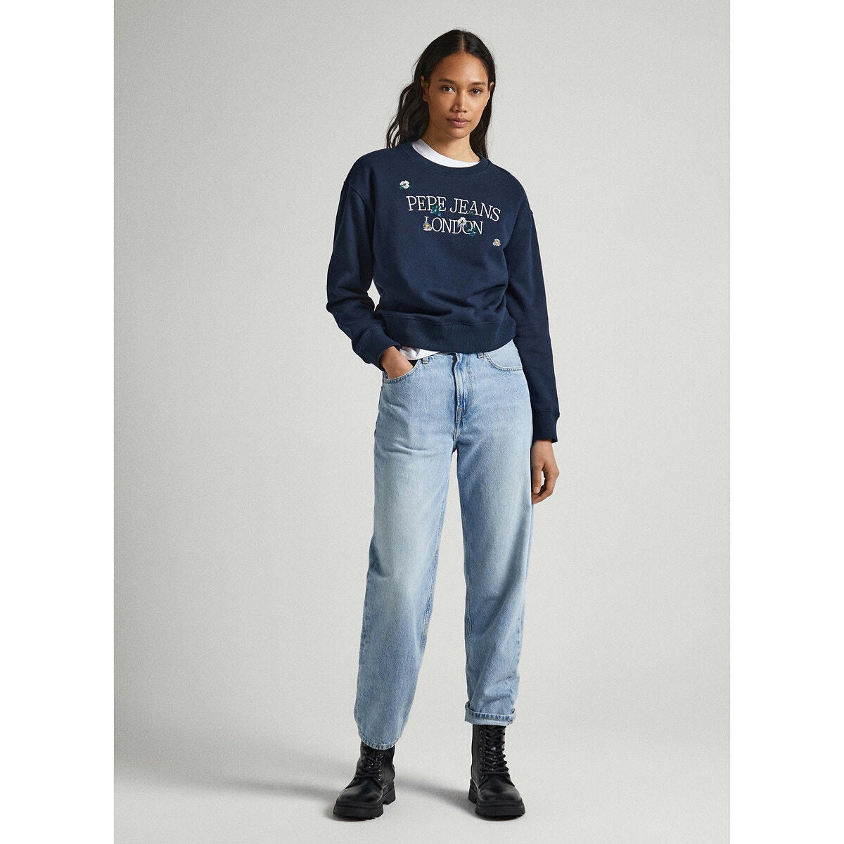 Sweat col rond, logo devant
