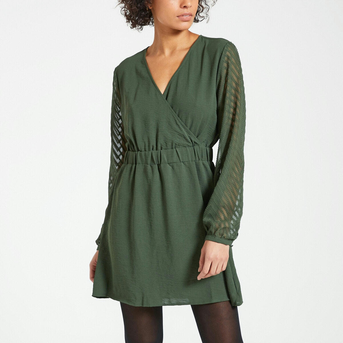 Robe encolure v, manches longues