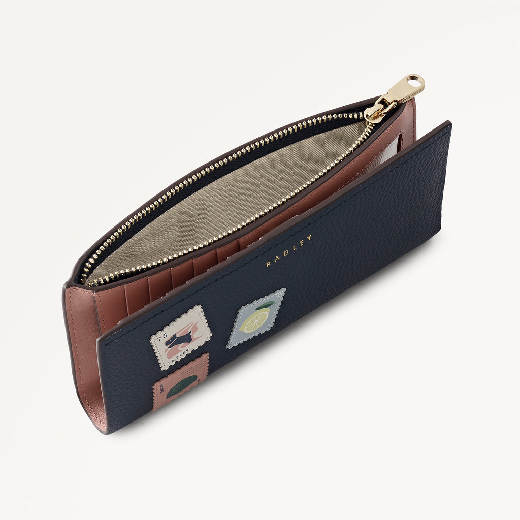 Luggage Lane - Large Bifold Purse