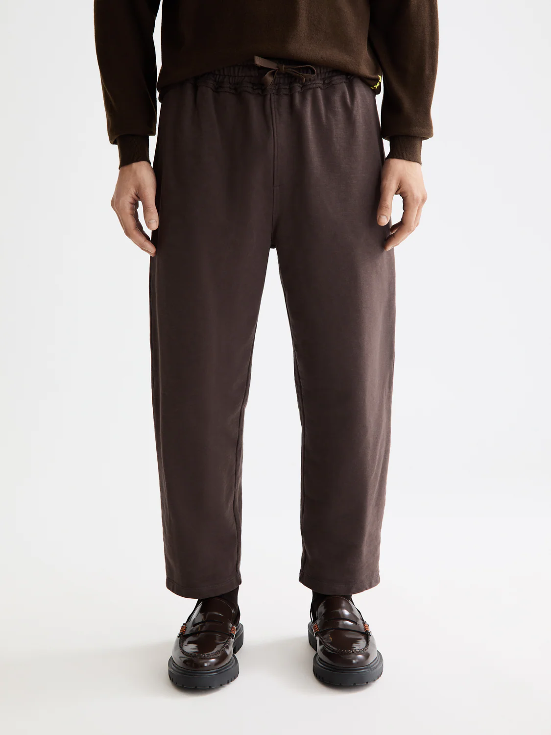 Seasonal Core -  3 Crosses Garment Dye Sweatpants