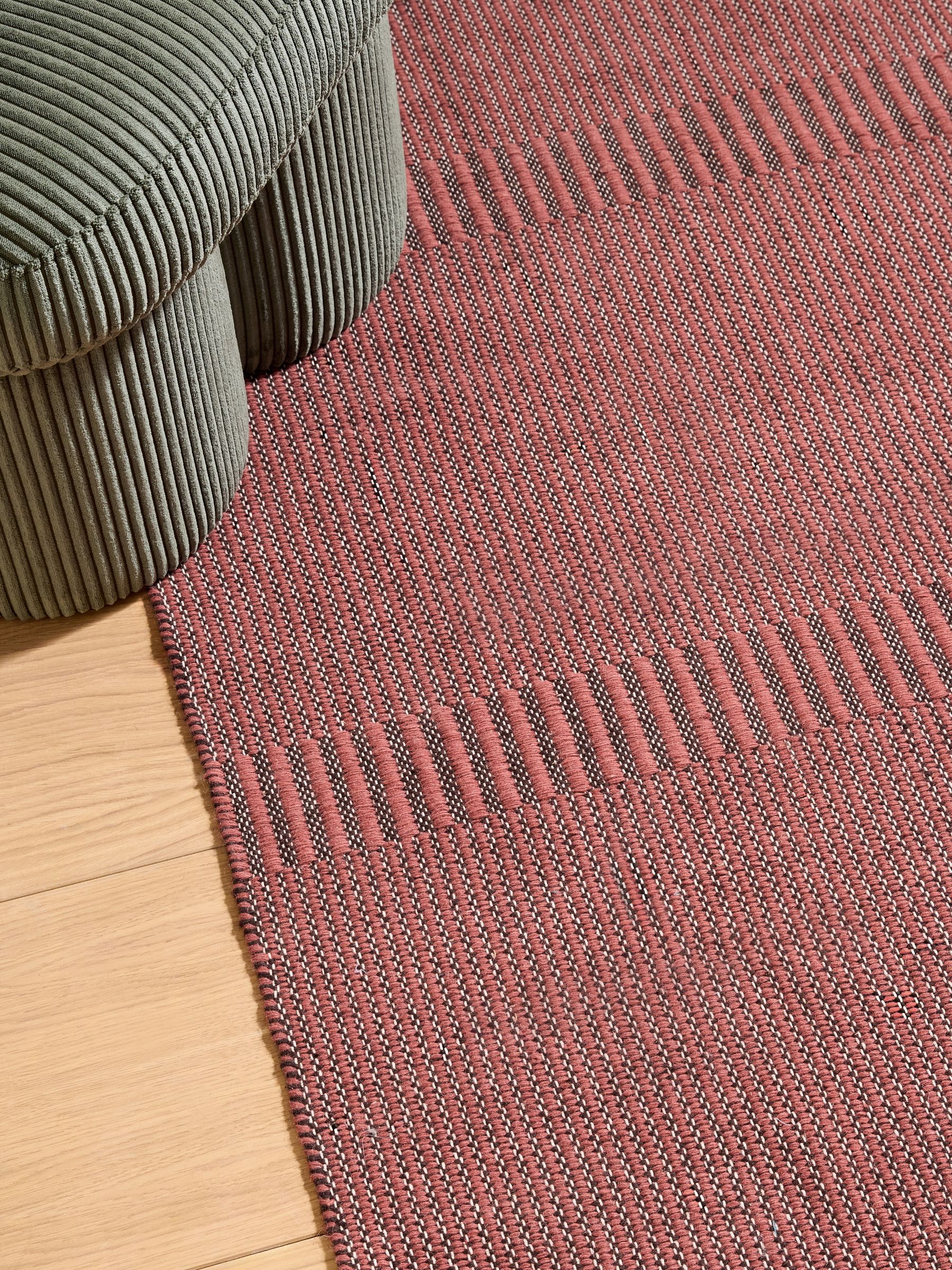 Atwell Flatweave Rug in Red