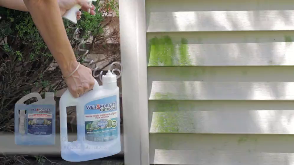 Wet & Forget Ready-To-Use Multi-Surface Outdoor Cleaner, Moss, Mould & Mildew Stain Remover, 1.9-L