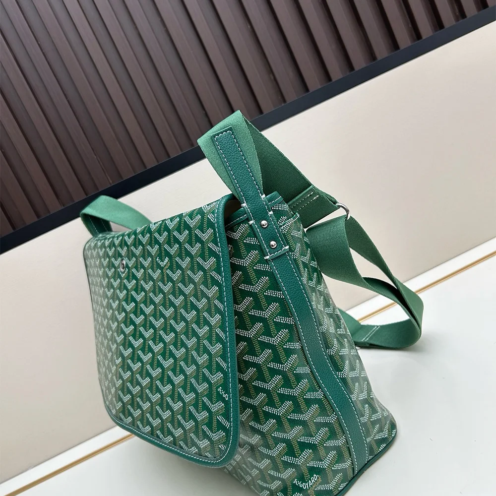 Goyardine Capetien Messenger Bag Green