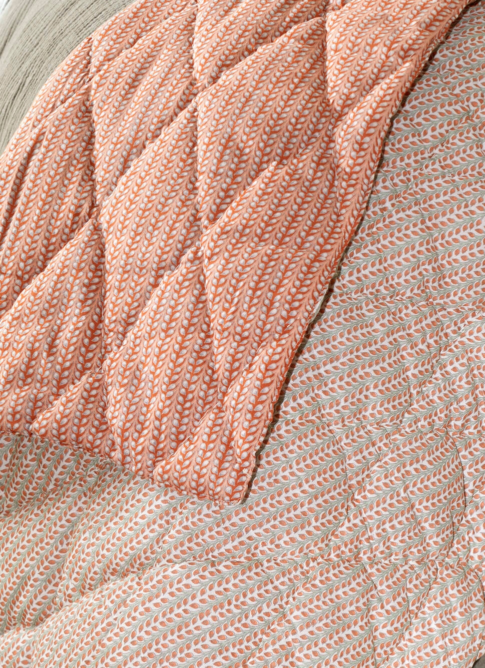 BOUT DE LIT ÉDREDON MATELASSÉ IMPRIMÉ FAIT MAIN POTERIE