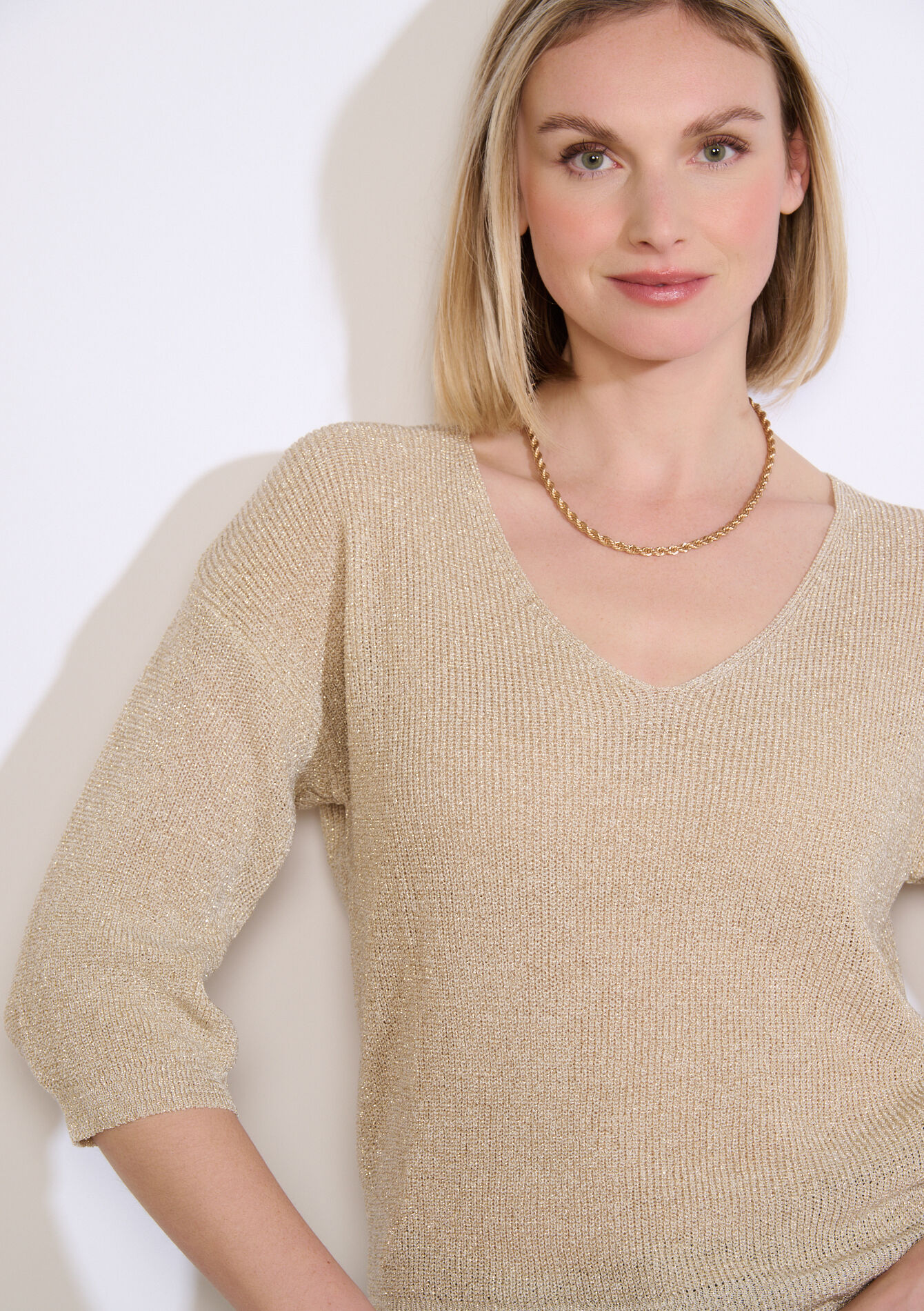 Lurex trui met v-hals
