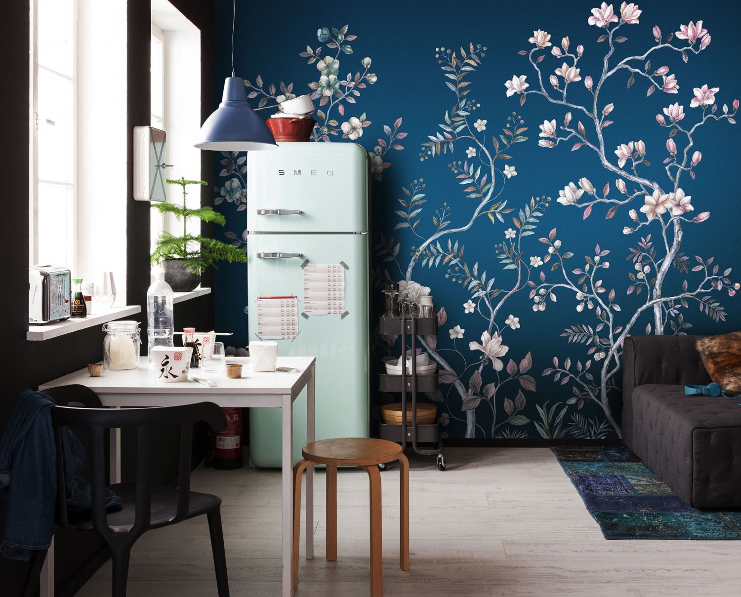 Komar fotobehang elegante bloemen blauw - 300 x 250 cm - 611204