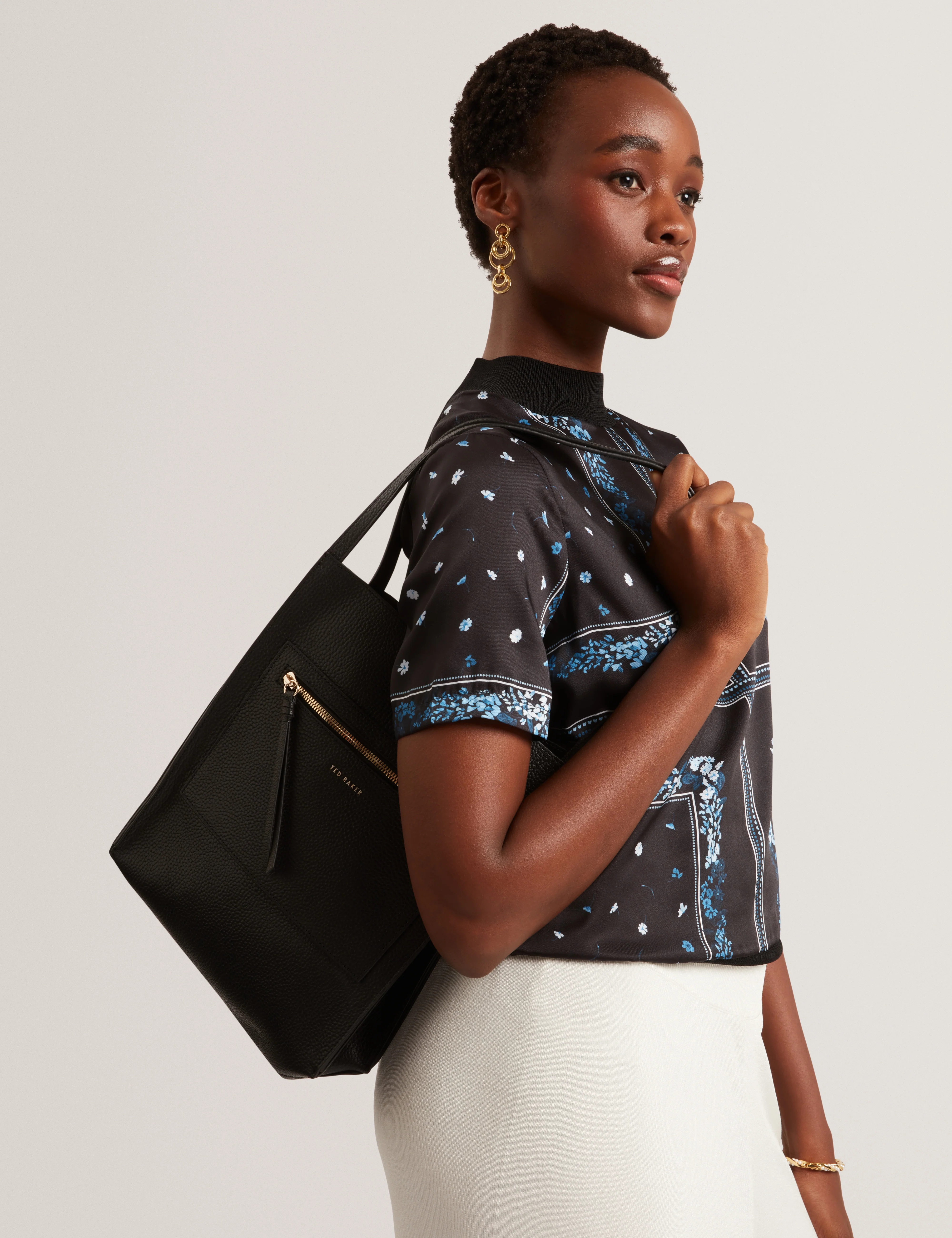 TAALA | BLACK