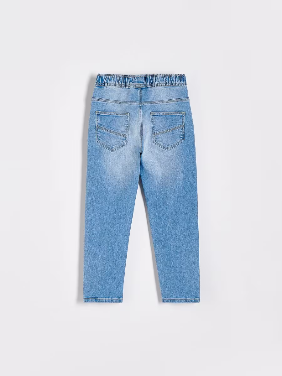 Elastic Carrot Jeans