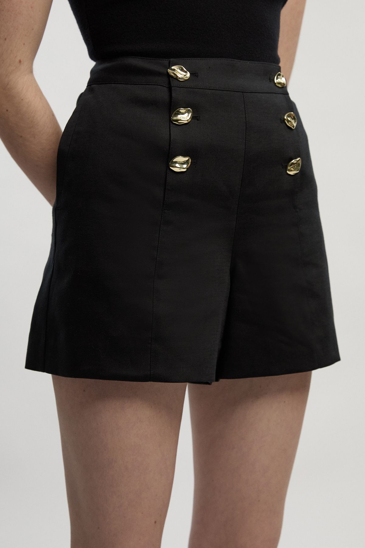 KarenMillen Tailored Linen Button Front Short