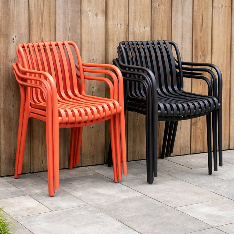 Stapelbare tuinstoel Lea met armleuning - koraalrood - 80x58x55 cm
