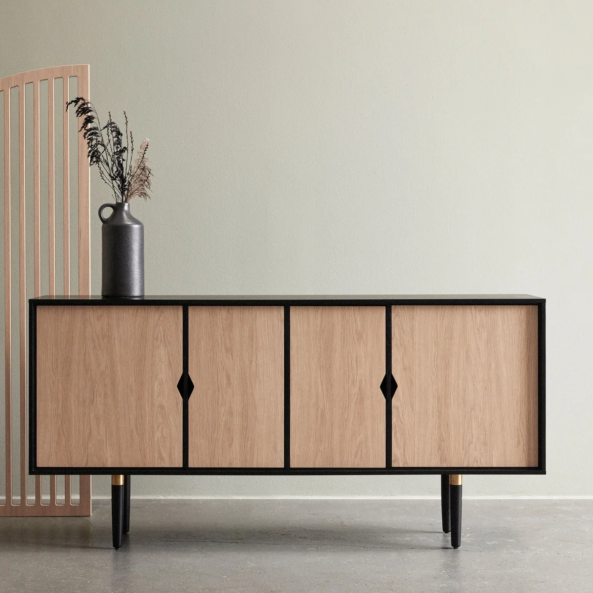 Andersen Furniture - Unique´s Sideboard 163 x 43 x 80 cm, Eiche / schwarz