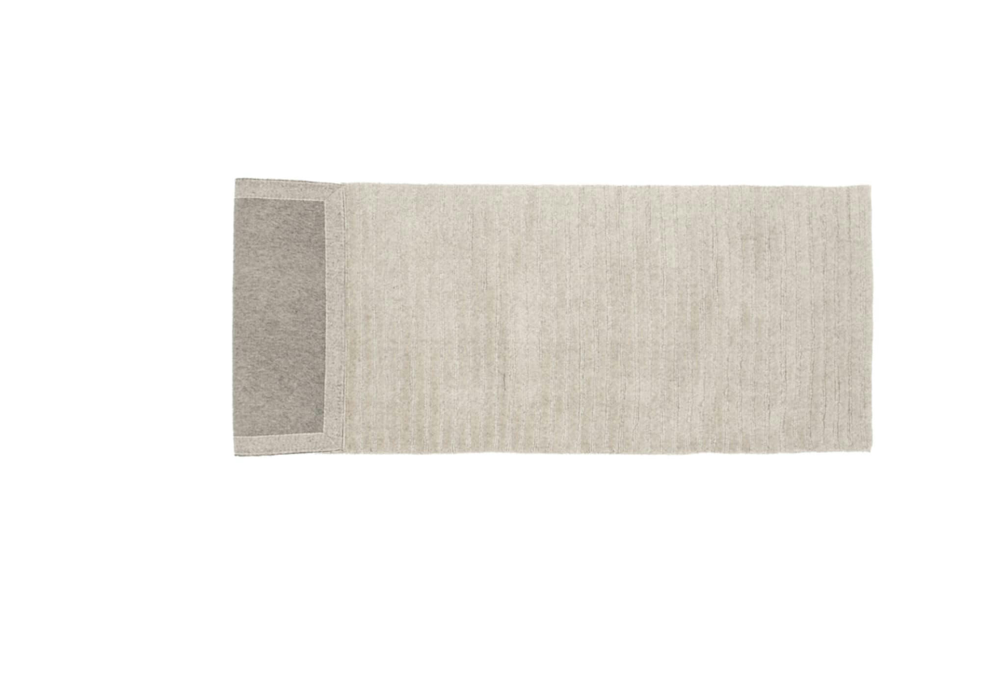 - Tapis en laine design scandinave Milton, gris clair – 70x200