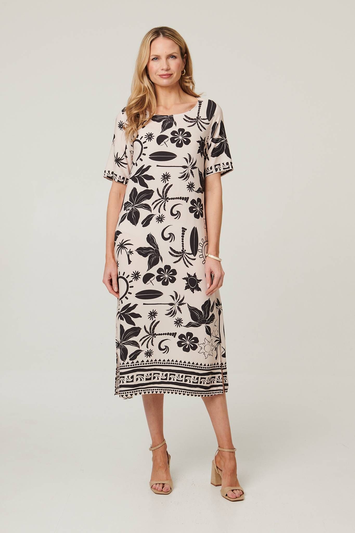 Izabel London Printed 1/2 Sleeve Midi Shift Dress