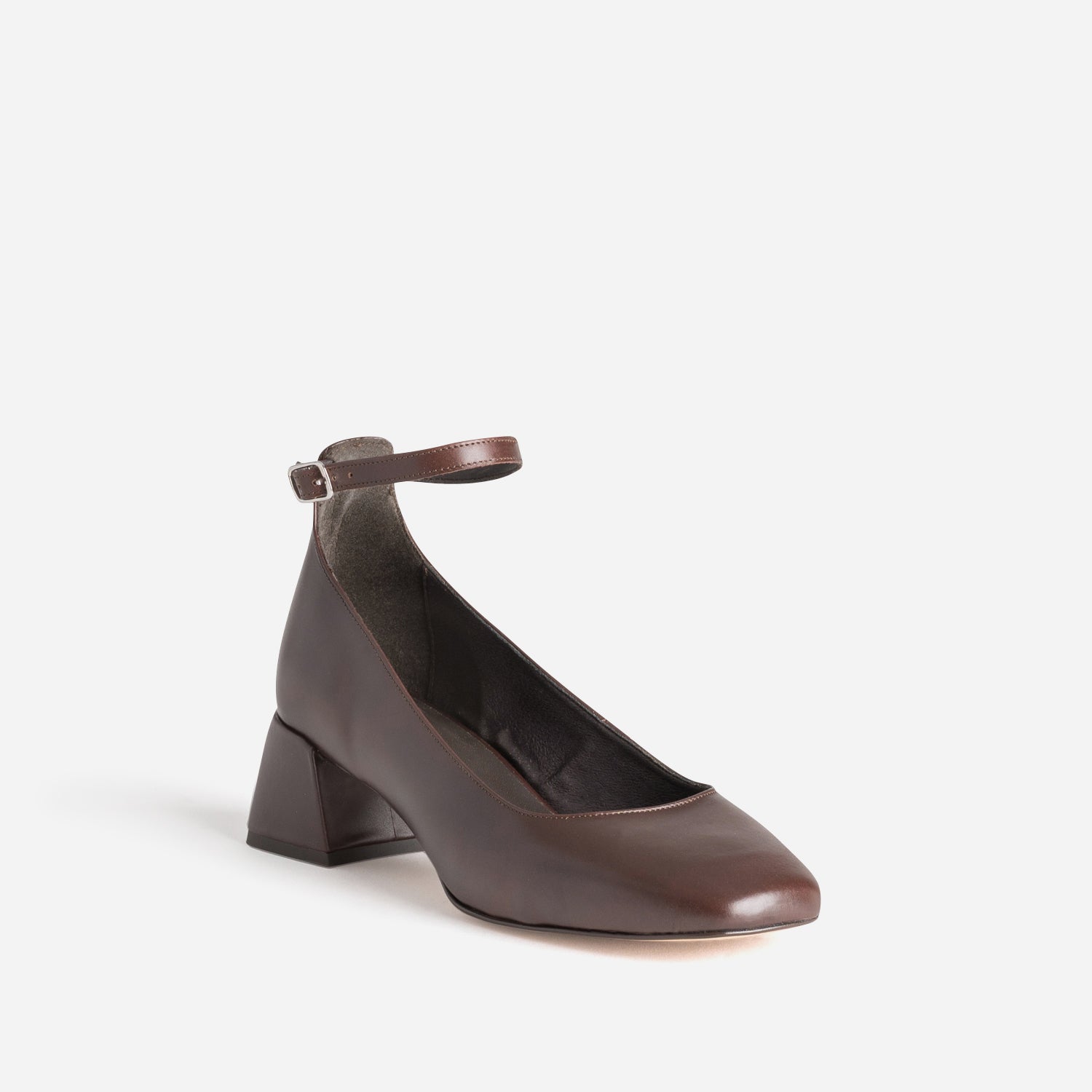 Babies marron cuir à talon