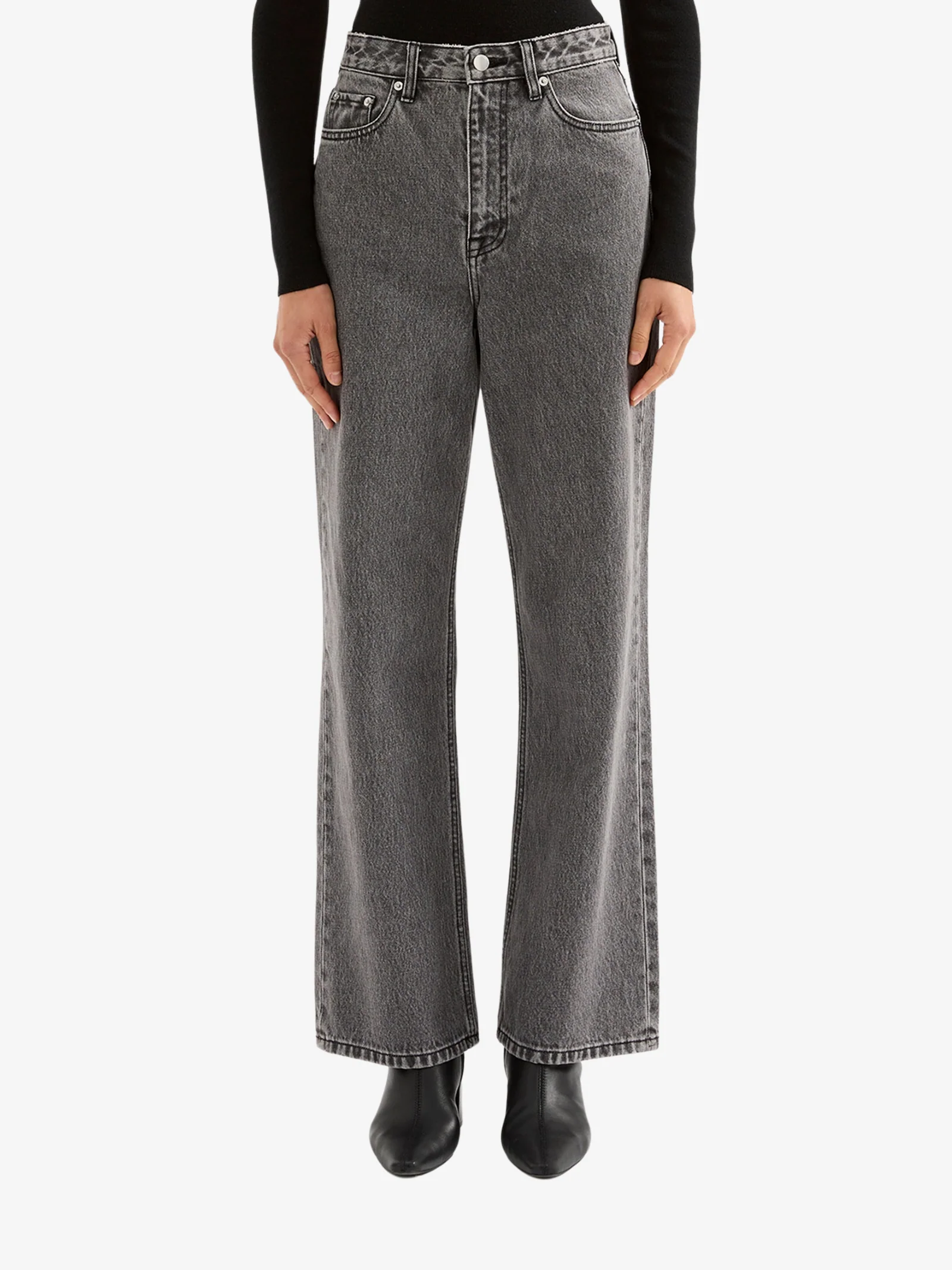 Organic Relaxed Leg Jean