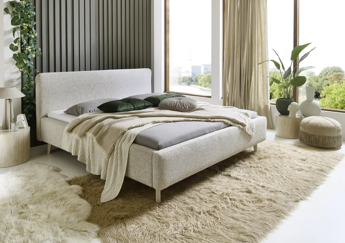 Bett Mattis_8096