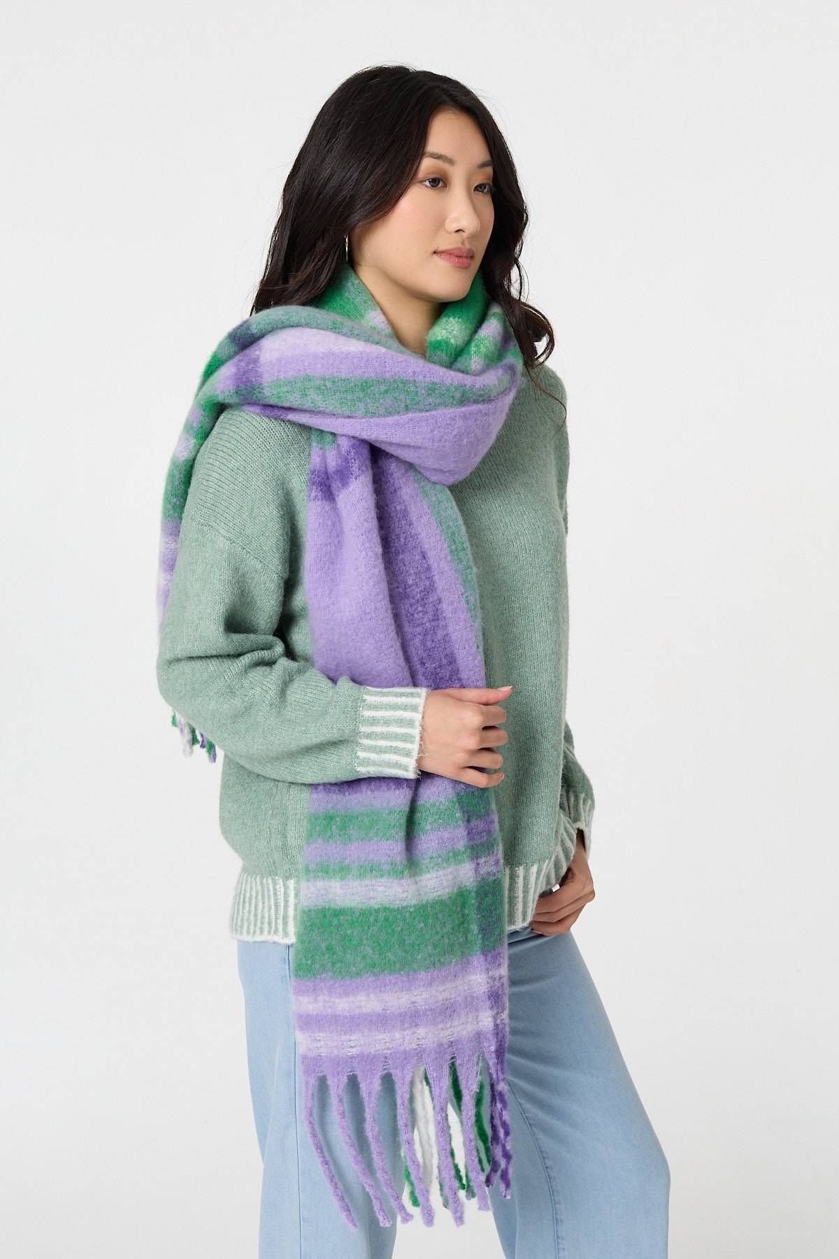 Izabel London Checked Print Oversized Fringed Scarf